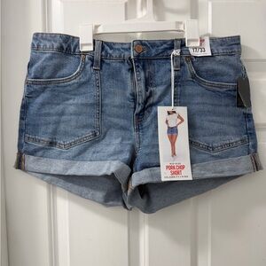 Celebrity Pink NWT